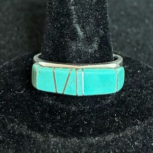Vintage Sand Casted Navajo Sterling Silver Turquoise Inlay Ring size 9